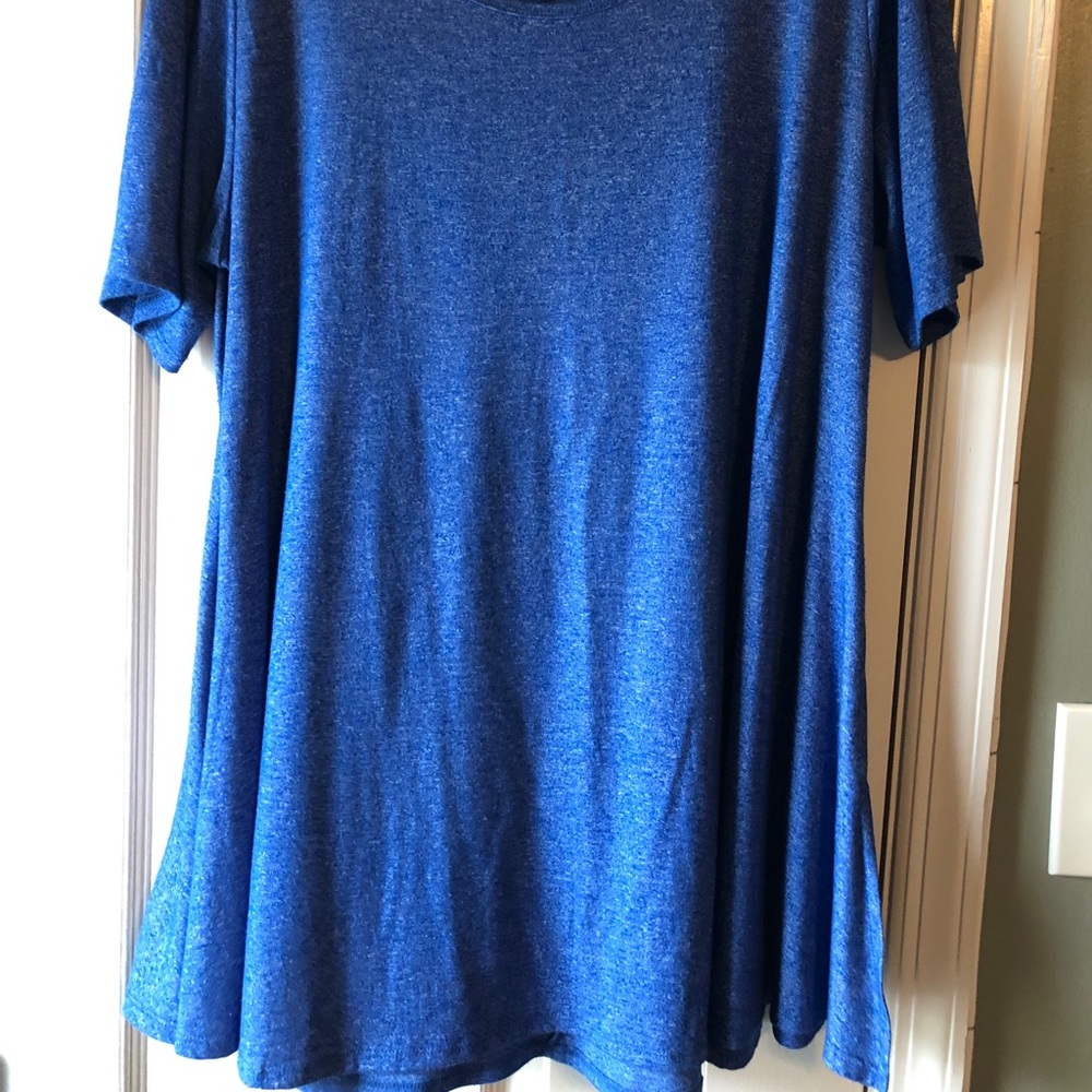 LuLaRoe Perfect T